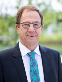 Portrait of Dr.-Ing. Reinhard Ploss