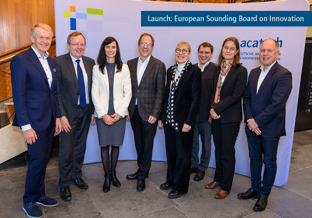 acatech Executive Board members welcome EU Commissioner Mariya Gabriel to the launch of the European Sounding Board on Innovation in Munich.