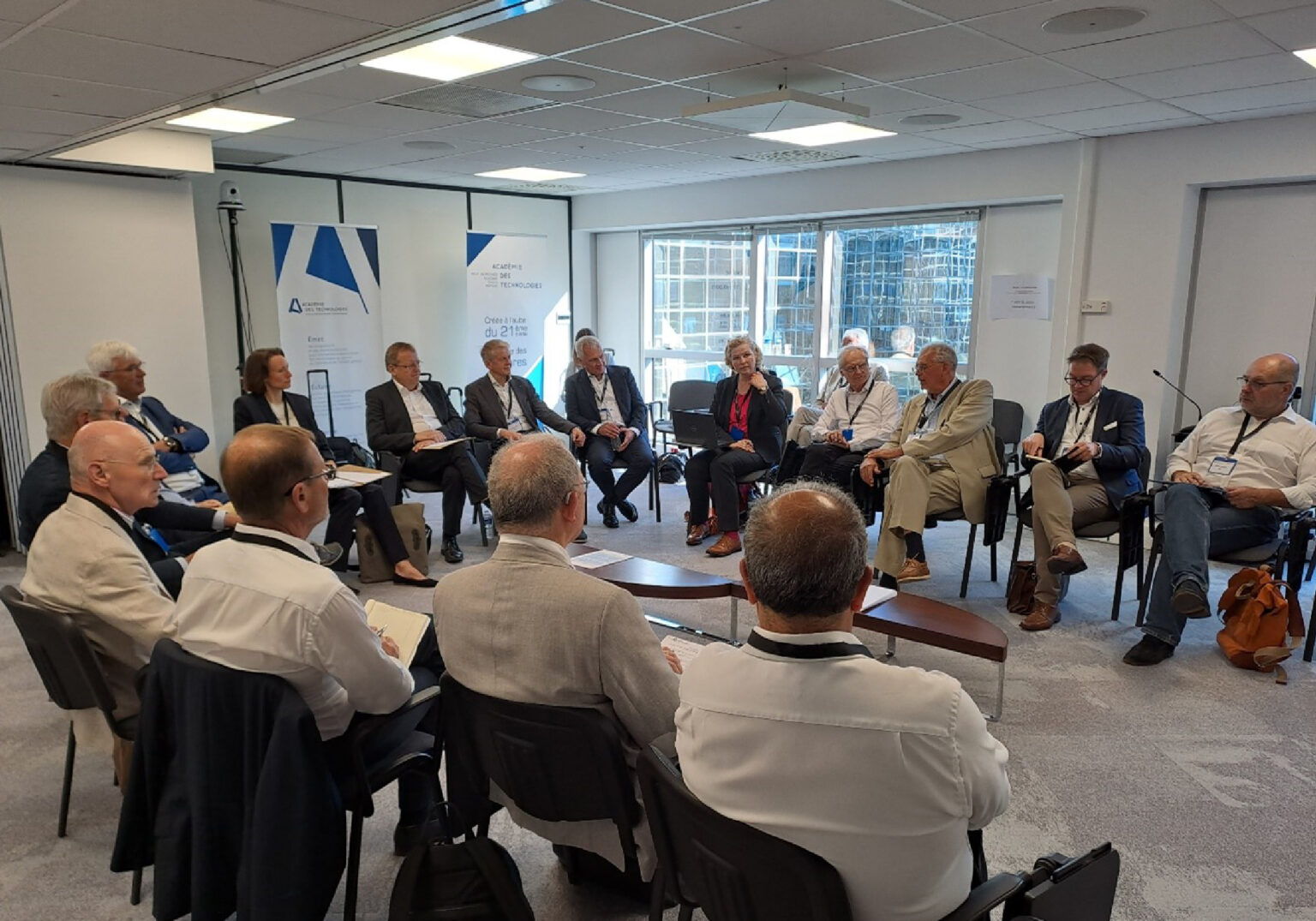 Discussing the next steps in the collaboration between acatech – National Academy of Science and Engineering and NATF – National Academy of Technologies of France.
