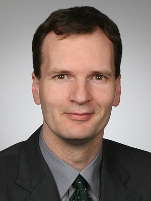 Portrait Dirk Uwe Sauer
